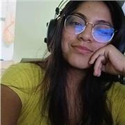 Profesora de inglés y matemática que imparte clases a niños de 5 a 10 años